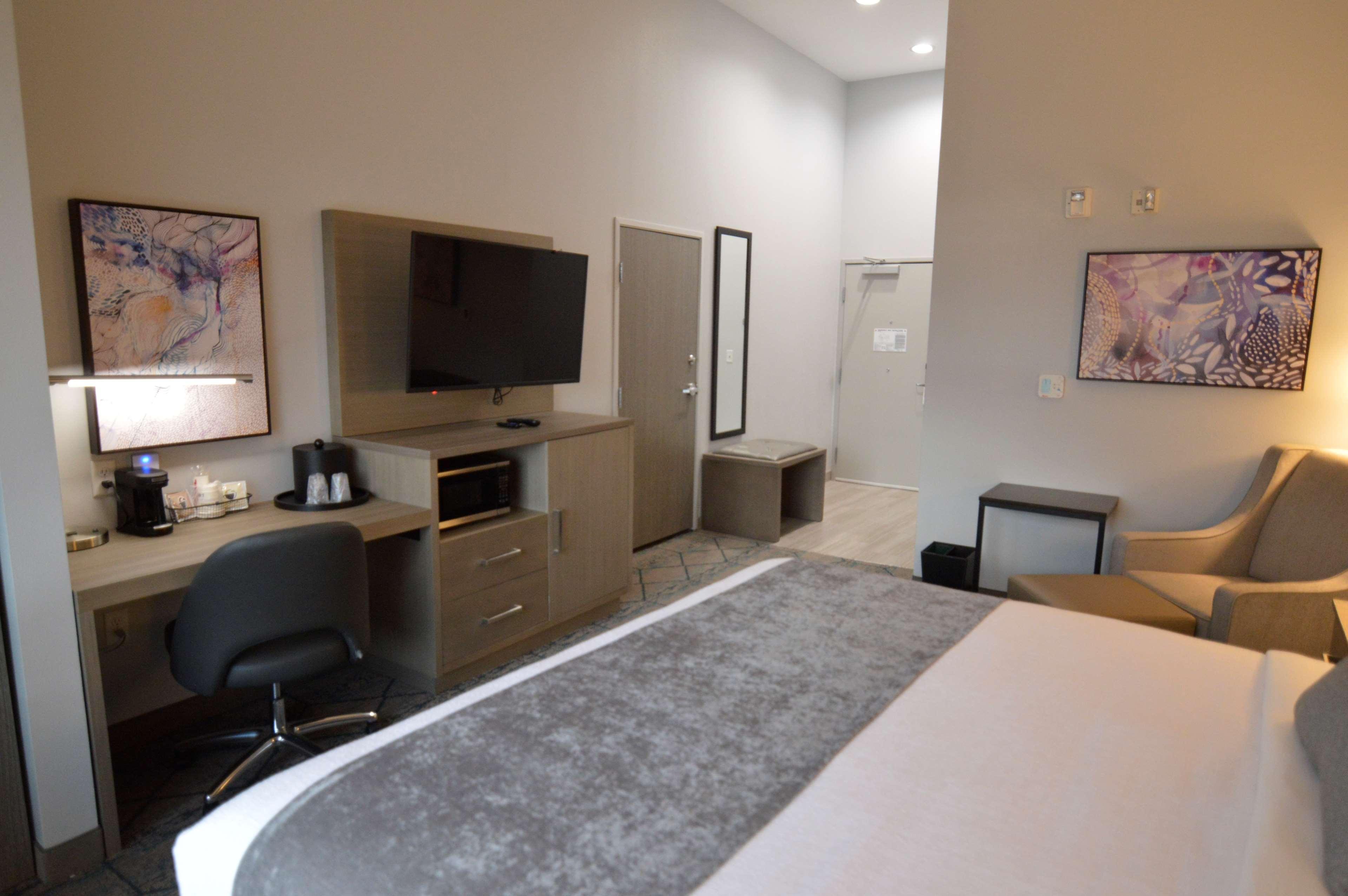 Best Western Plus Executive Residency Oklahoma City I-35 Exterior foto