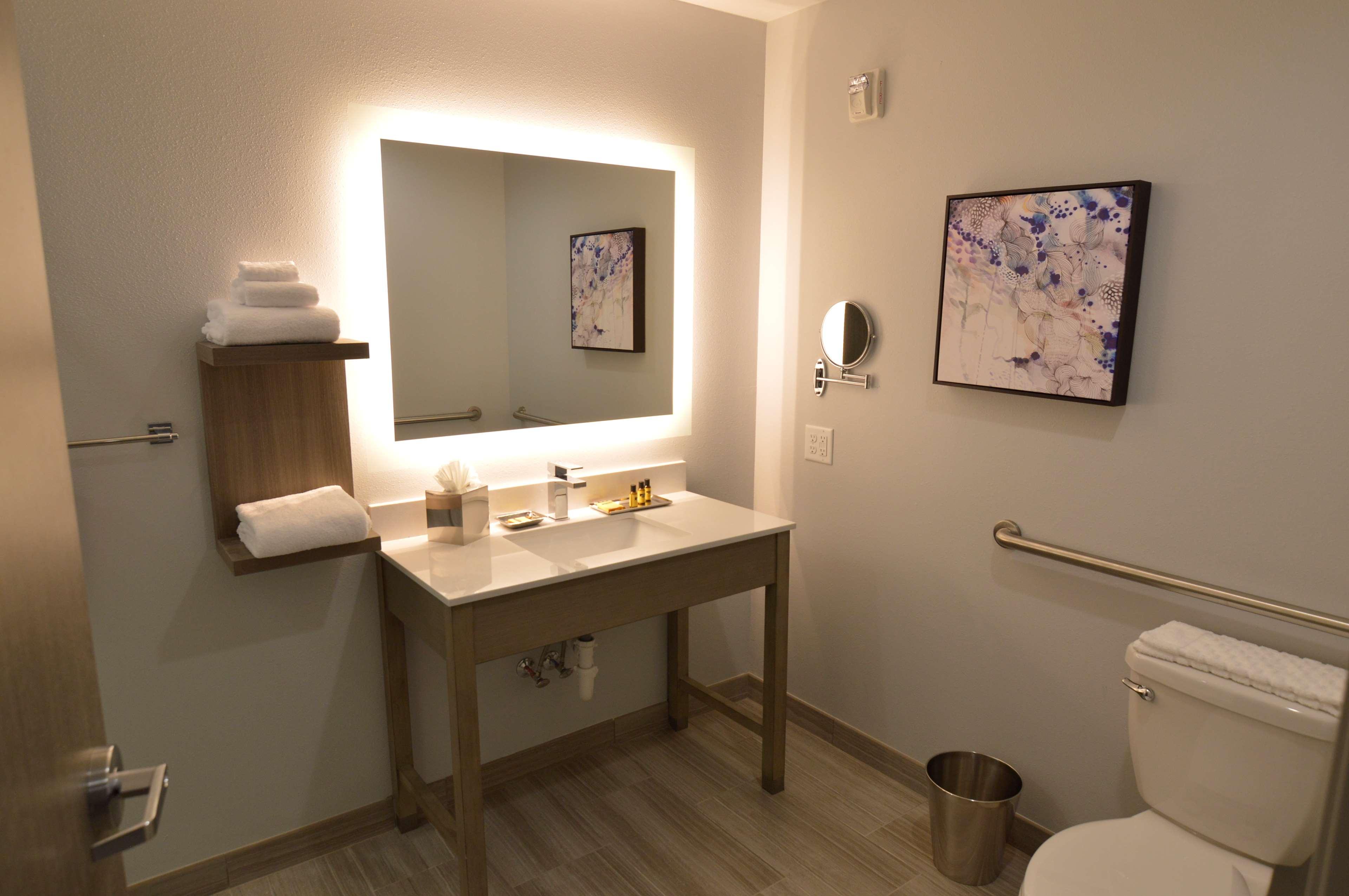 Best Western Plus Executive Residency Oklahoma City I-35 Exterior foto